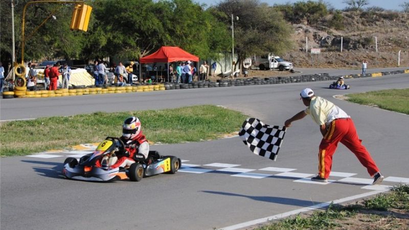 En Payahuaico se “corona” el 2015 del Karting Provincial