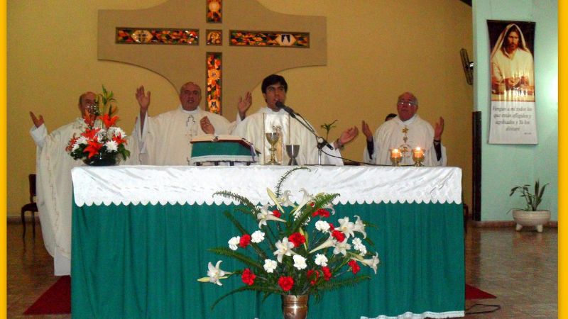 El Pbro. Lucas Segura celebró su primera misa en Santa Rosa de Lima