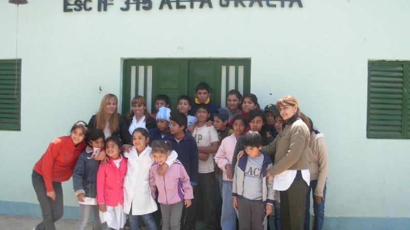 Personal de Drogas sigue recorriendo el interior provincial