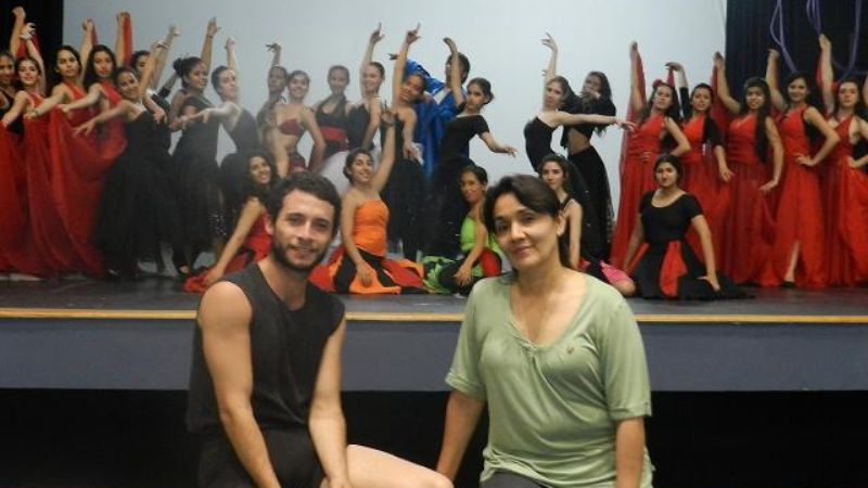 Este sábado se presenta la obra de teatro “Drácula”