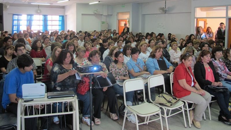 Capacitación para la extensión de la jornada en escuelas primarias
