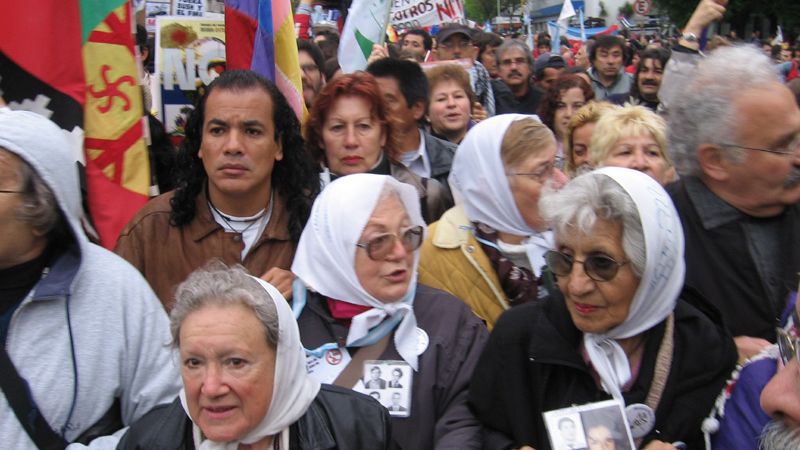 El único gesto digno que hubo durante la dictadura militar “fue el de las madres”