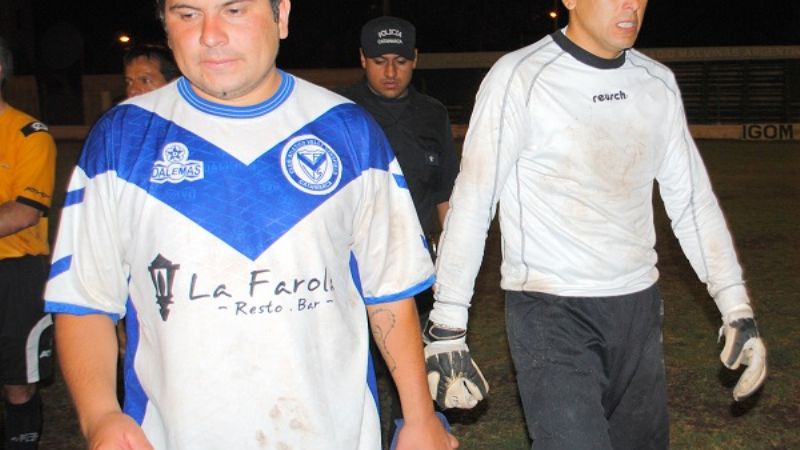 Tesorieri sufrió ante Vélez,  pero empató y sigue arriba