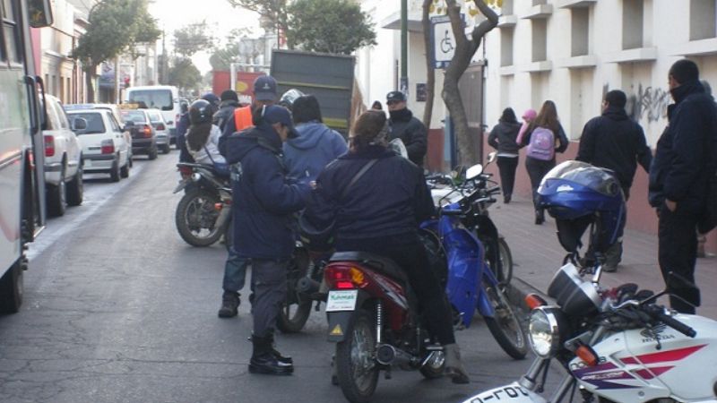 Más de cien motos secuestradas por infracciones 
