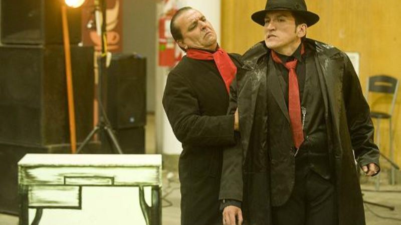 Con la obra 75 puñaladas, la Feria del Libro se despidió hasta el 2013