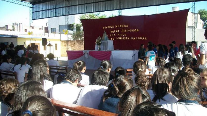El Colegio Virgen del Valle recibió a su Patrona