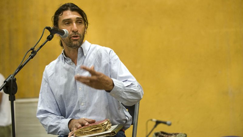 Presentaron cartas y poemas inéditos de Luis Franco