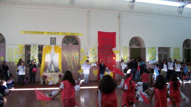 La escuela Rivadavia – Belgrano vivió una fiesta con la presencia de la Virgen