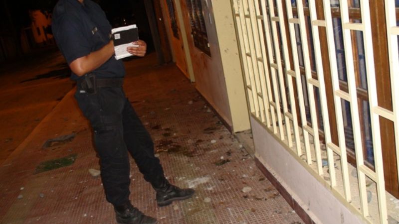 Ataque de antimineros a policías en el Centro de Control Ambiental de Andalgalá