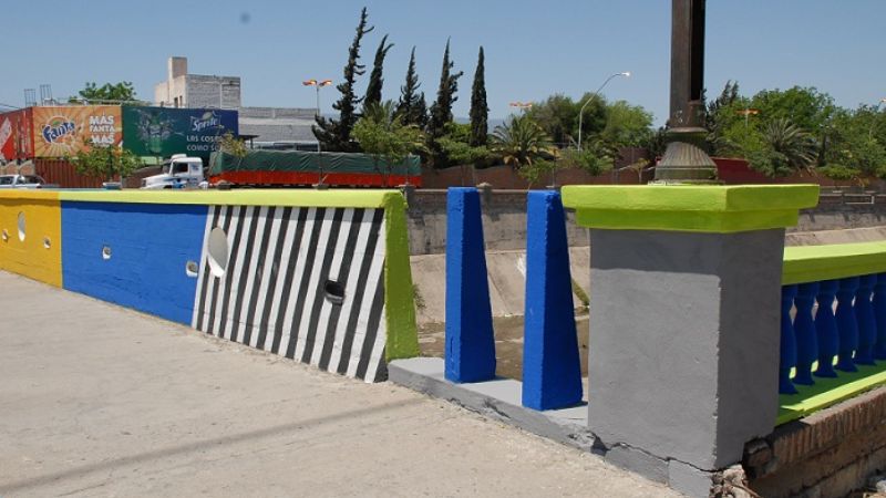 Plan de prueba sobre pinturas en los puentes de acceso a la ciudad