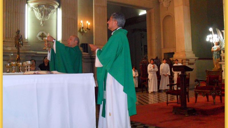 Se clausuró el Mes de la Biblia con una misa en la Catedral