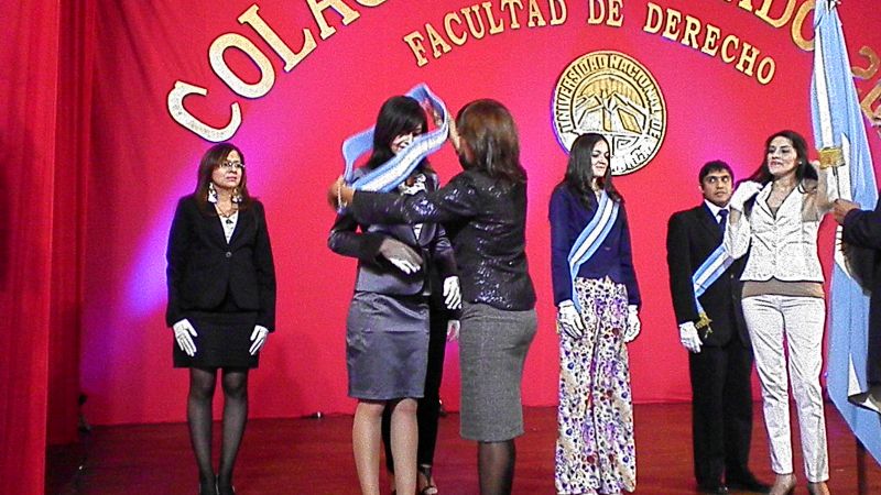 Recibieron el título de abogados