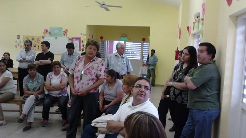 Jalil debatió diferentes problemáticas con vecinos del sector sur