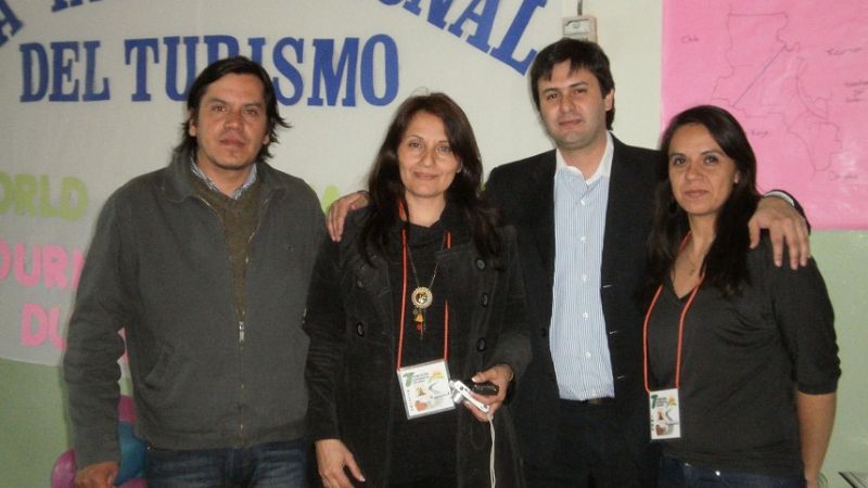 Entregaron 156 netbooks en la Villa El Alto