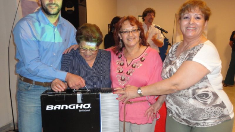 Se realizó exitoso Bingo por el Día del Voluntariado