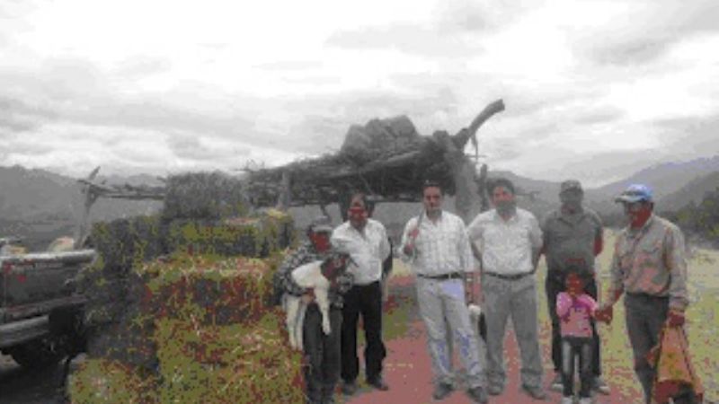 Entregaron pastura a productores