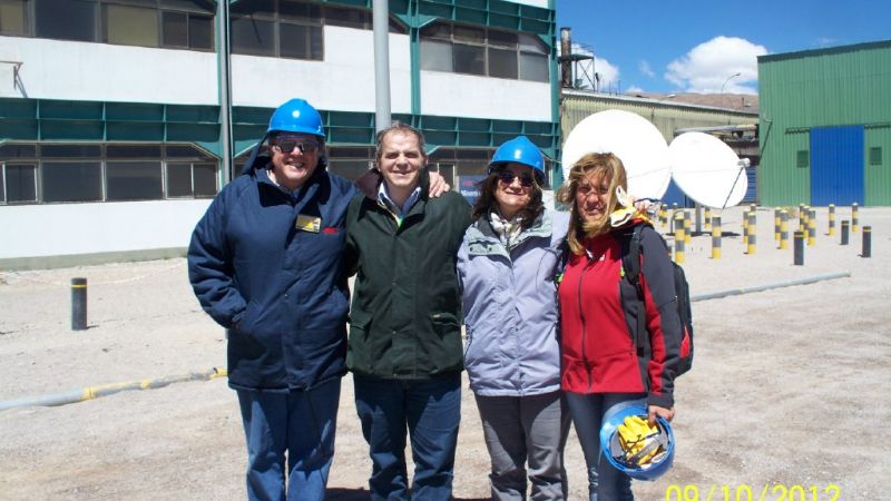 La gobernadora visitó Minera del Altiplano
