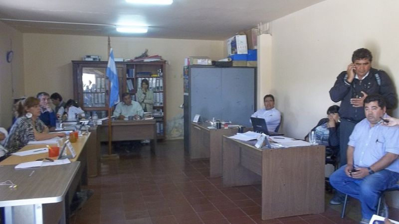 León Mendoza y concejales analizaron las obras para San José