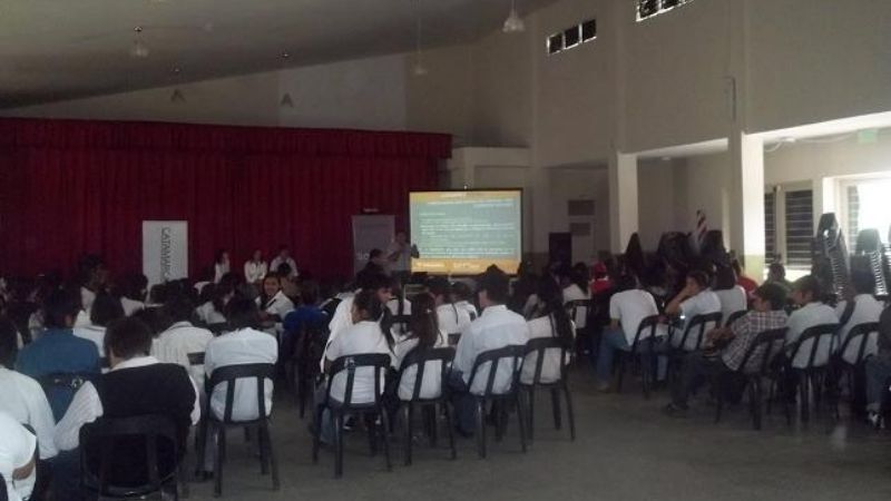 En la EPET de Belén, se desarrolló charla minera