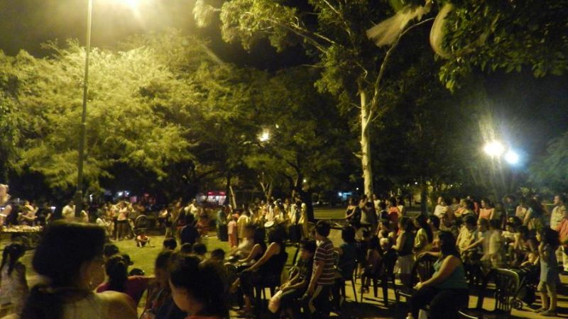 Expresiones artísticas y culturales en el primer “Viva la plaza”