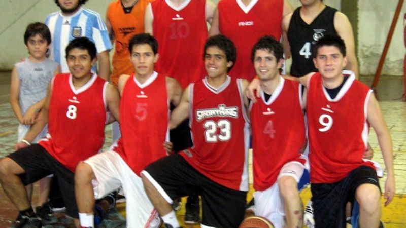 Tinogasta, campeón en el básquet universitario