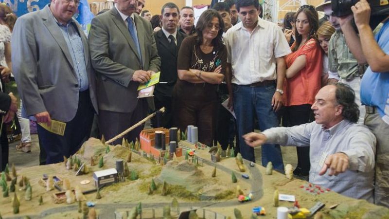 La Gobernadora inauguró la II Expo Ambiente 2012