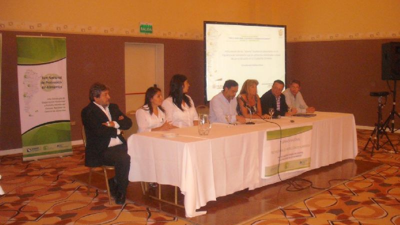 Exitosa presentación de métodos bromatológicos locales