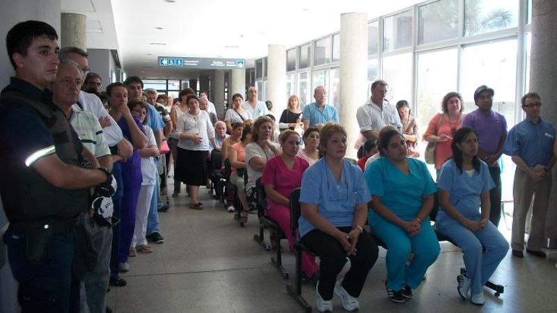 Enfermeros llevaron la Virgen hasta el Sanatorio Pasteur