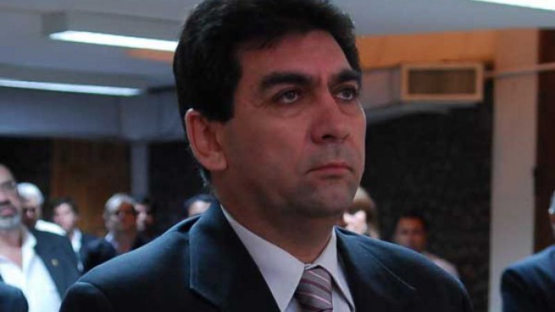 Para el Gobierno Luna “miente” sobre el número de asesores