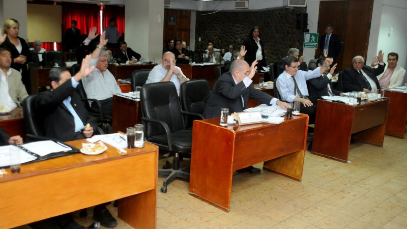 La última sesión de Senadores será en Recreo