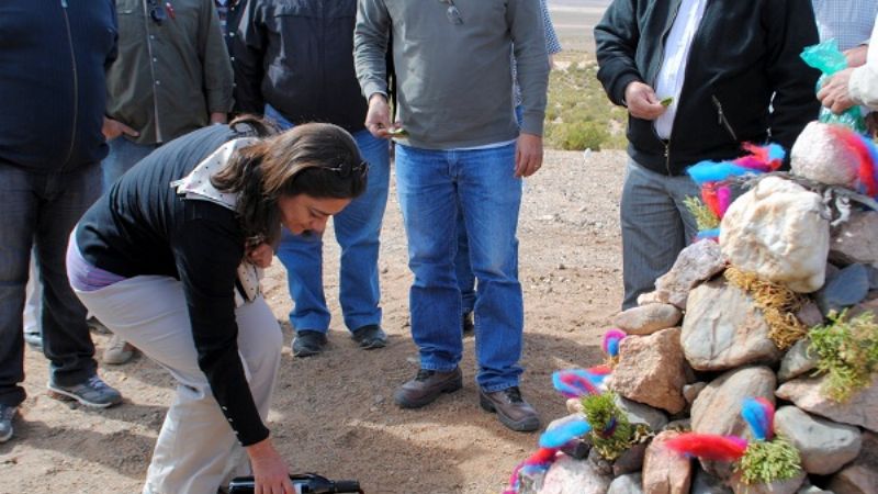 La gobernadora visitó La Angostura y Aguas Calientes