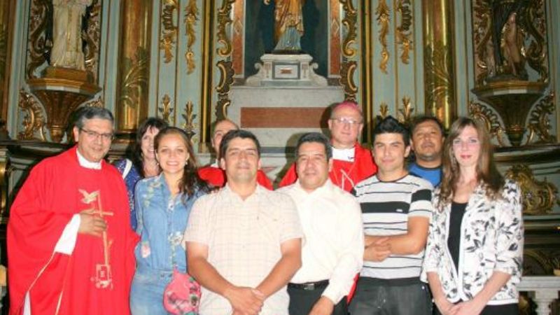 El primer retablo y altar histórico brilla en la Catedral Basílica