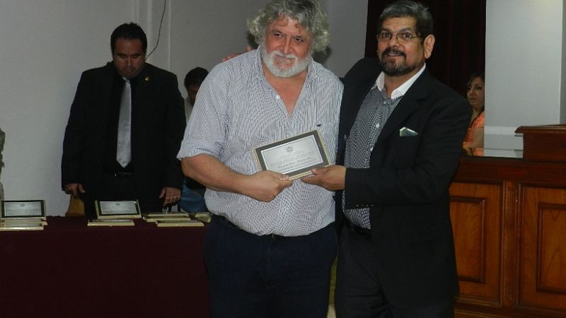 Diputados homenajearon a artistas en el hall de la Legislatura   