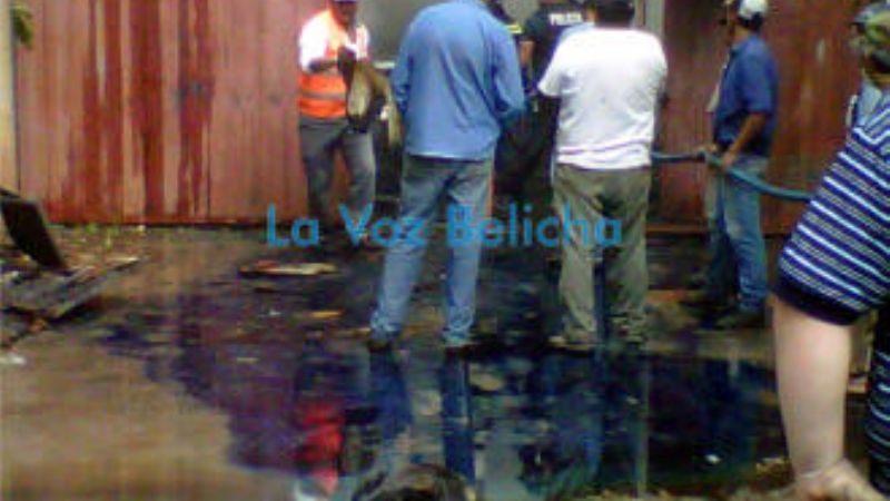 Belén: incendio de gran magnitud en un tinglado