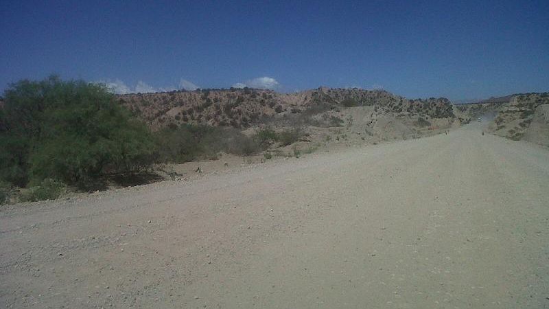 Lamentable estado de la Ruta 40 a la altura de Los Nacimientos