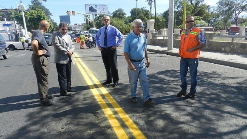 Obras de señalización horizontal sobre avenida Hipólito Yrigoyen