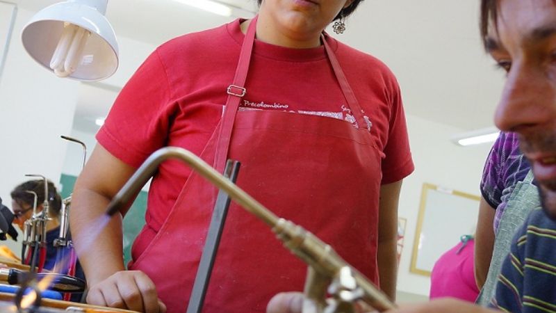 Escuela Pública de Orfebrería agradece insumos 