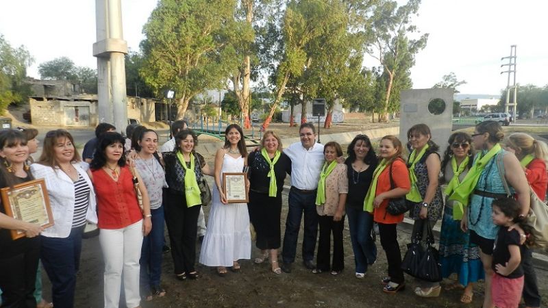 Inauguraron mural en reconocimiento a la labor de AMAM