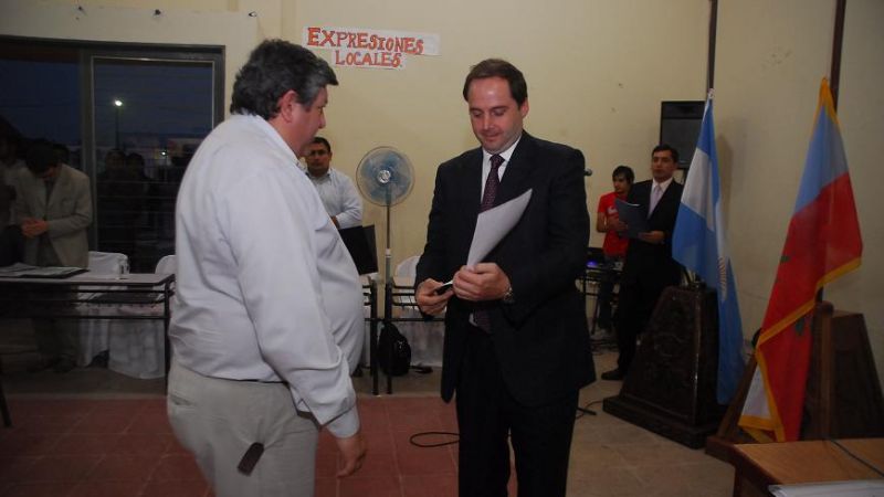 El Senado sesionó en Recreo 