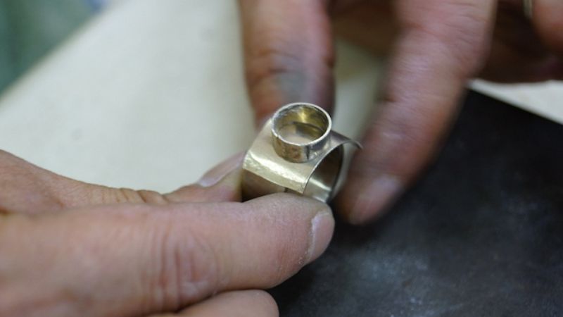 La Escuela de Orfebrería cierra su ciclo 2012  