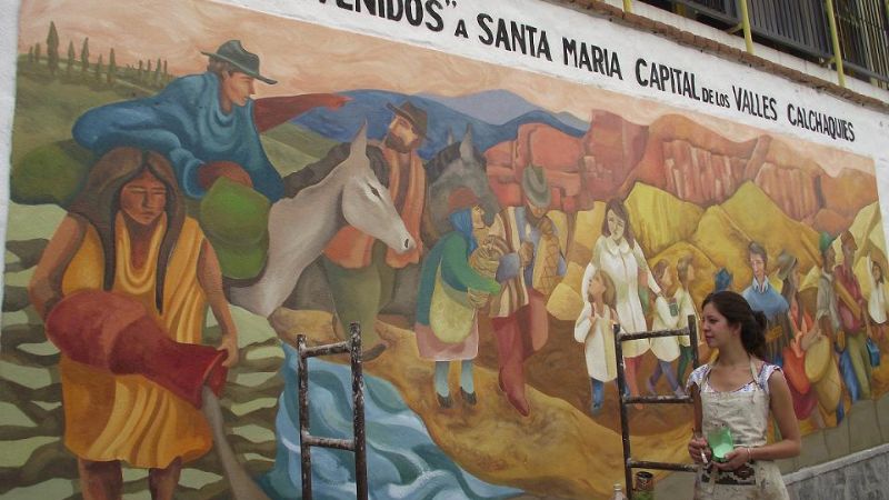 Renuevan el mural del Centro Cultural Yokavil