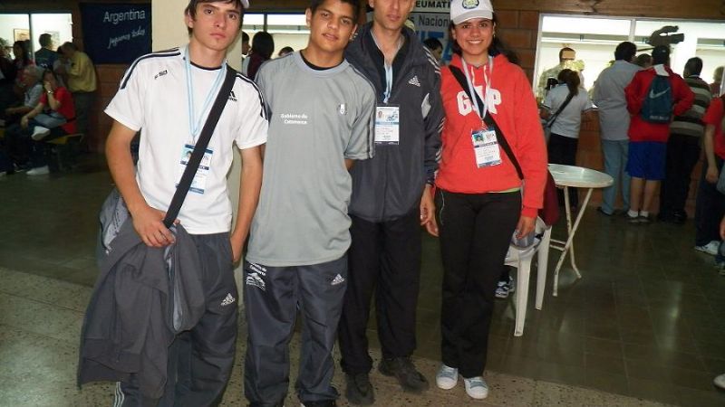 Las chicas del voley Sub 14, van por el oro