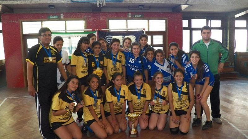 Medalla de oro para el voley femenino Sub 14