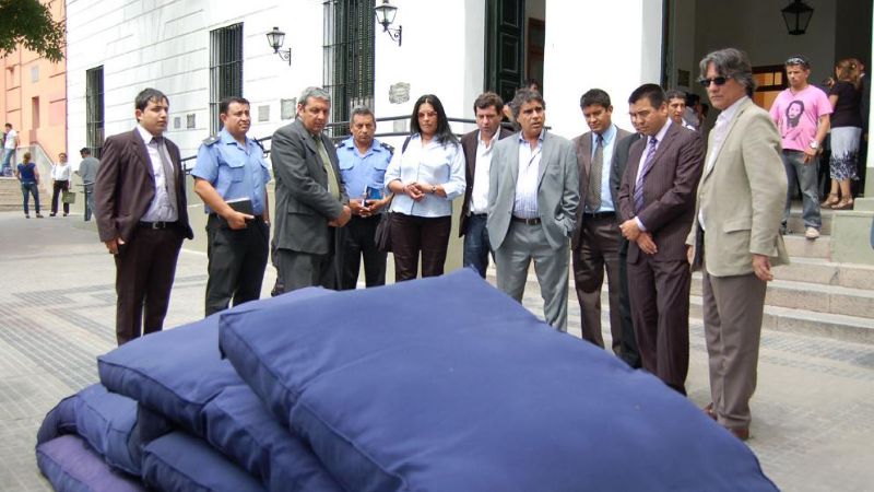 Entregaron 100 colchones ignífugos al Servicio Penitenciario