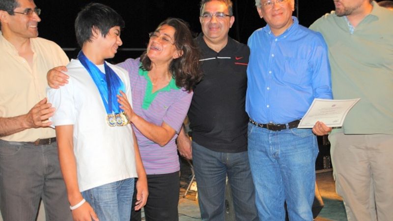 La gobernadora otorgó  distinciones “Al Mérito”