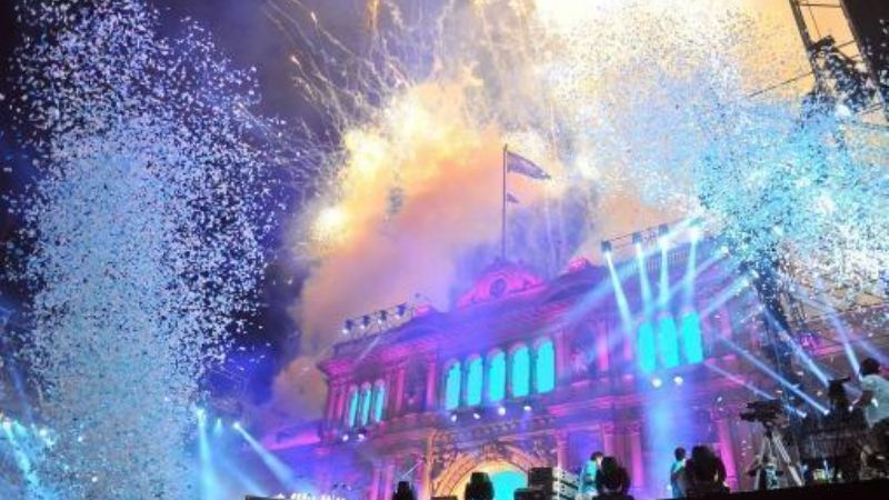 Catamarca se sumó la “Fiesta Popular” por la democracia