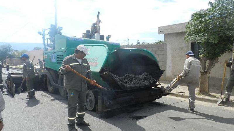La Municipalidad pavimentó 250 cuadras en 2012