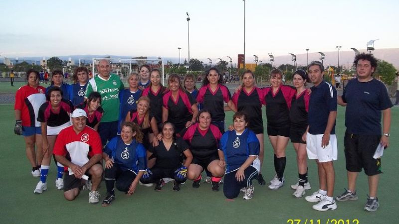 Continúan los Torneos Interadministrativos, con el vóley y el básquet