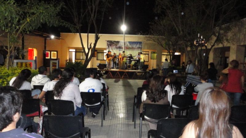 Cierre de actividades del CD con un gran show en la Peatonal