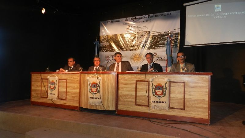 Se realizó el Primer Seminario de Diplomacia Parlamentaria